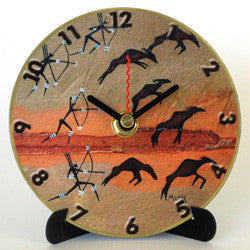 I25 Rock Art Hunt Mini LP Clock